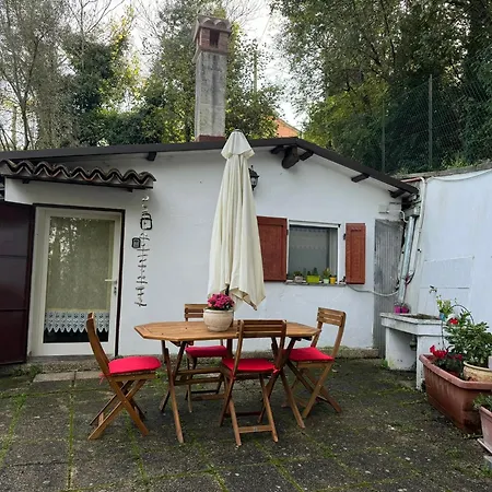 Casetta Con Giardino A Monteluce 페루자
